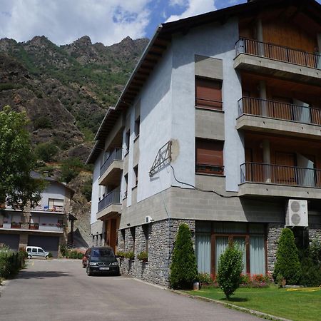 Ribera de Cardós Hotel Puitavaca מראה חיצוני תמונה